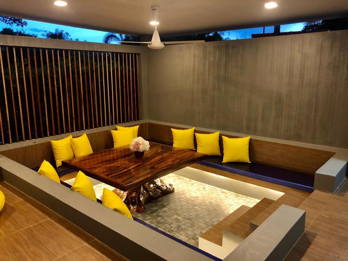 Poolvilla Breeze Valley Csaam Kültér fotó